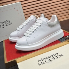 Alexander Mcqueen Low Shoes